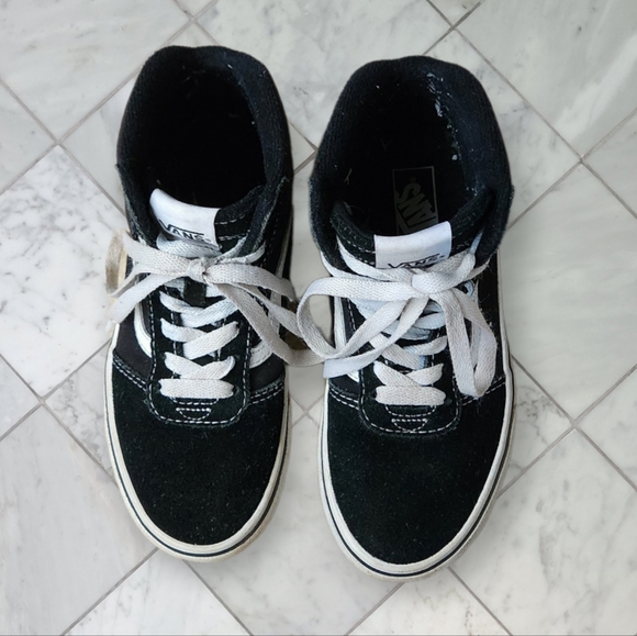 Vans Shoes High Top Old Skool Sneakers Black 2 Youth - Picture 2 of 7